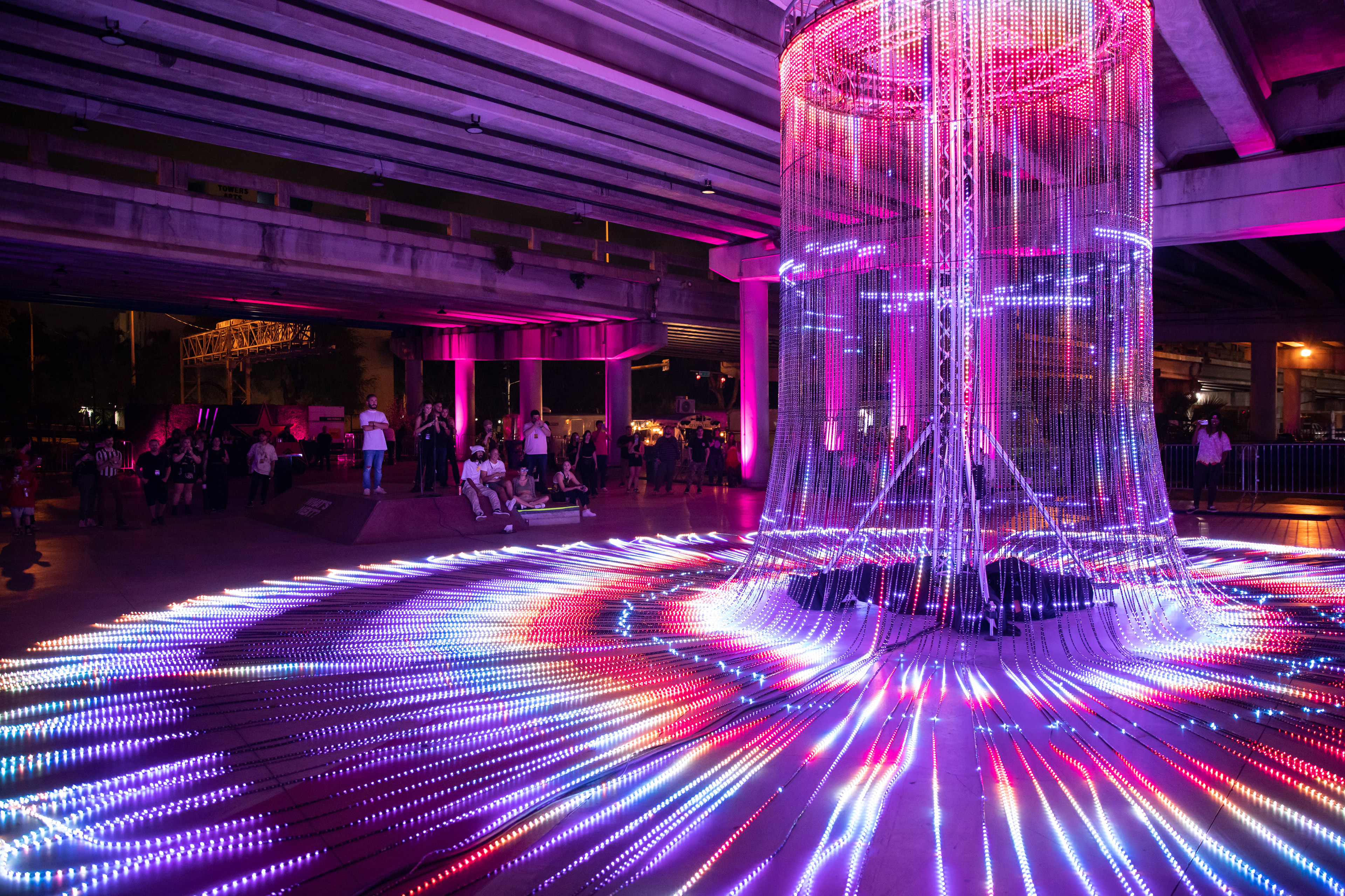 XVY – FLUX, Art Week Miami - photo: Juan Carlos Ariano XVY – FLUX, Art Week Miami - photo: Juan Carlos Ariano