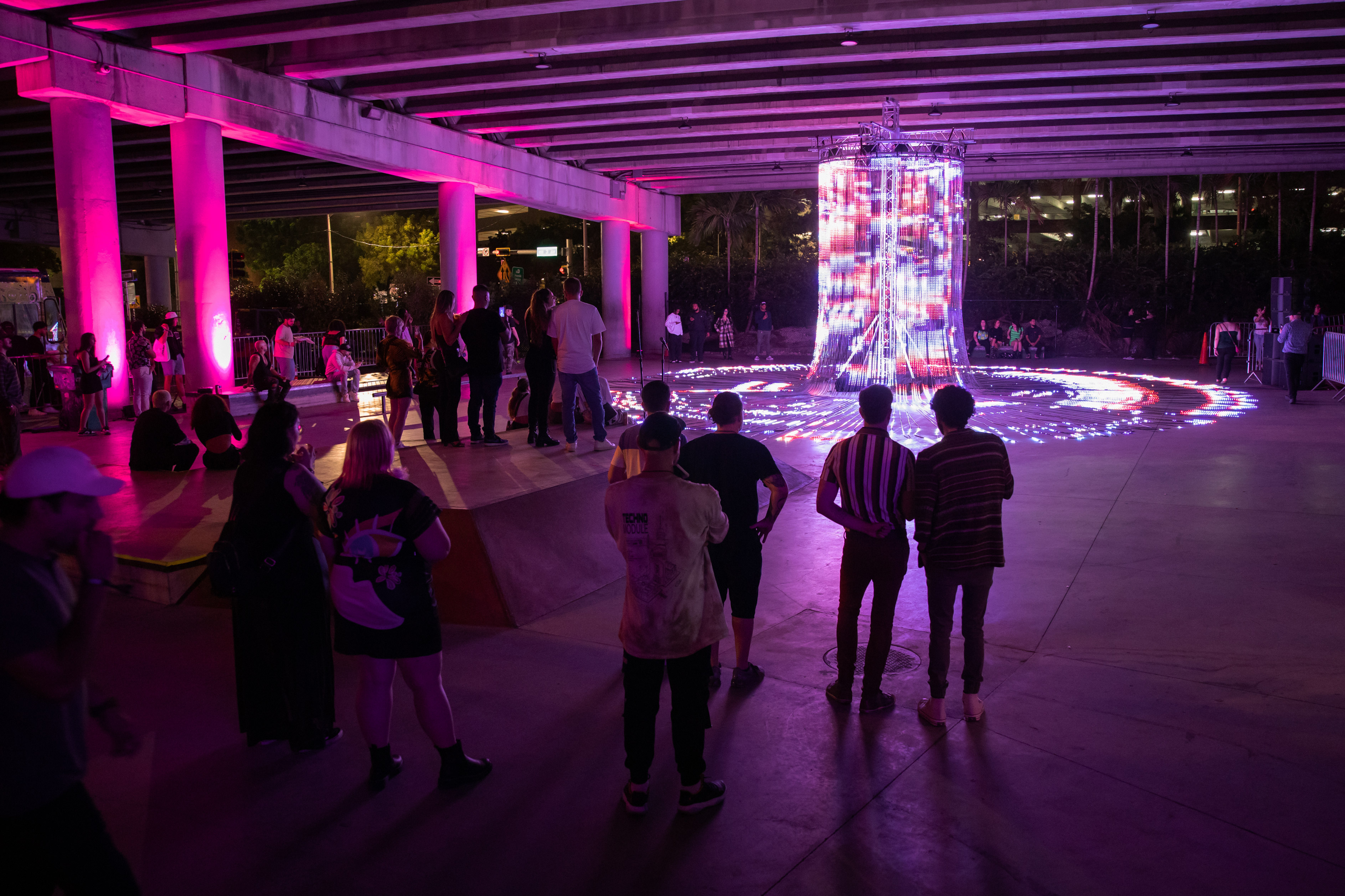 XVY – FLUX, Art Week Miami - photo: Juan Carlos Ariano XVY – FLUX, Art Week Miami - photo: Juan Carlos Ariano